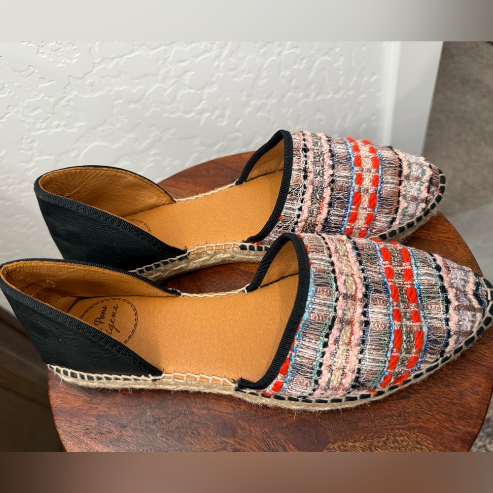 Toni Pons Espadrille Flat Slip On Shoes